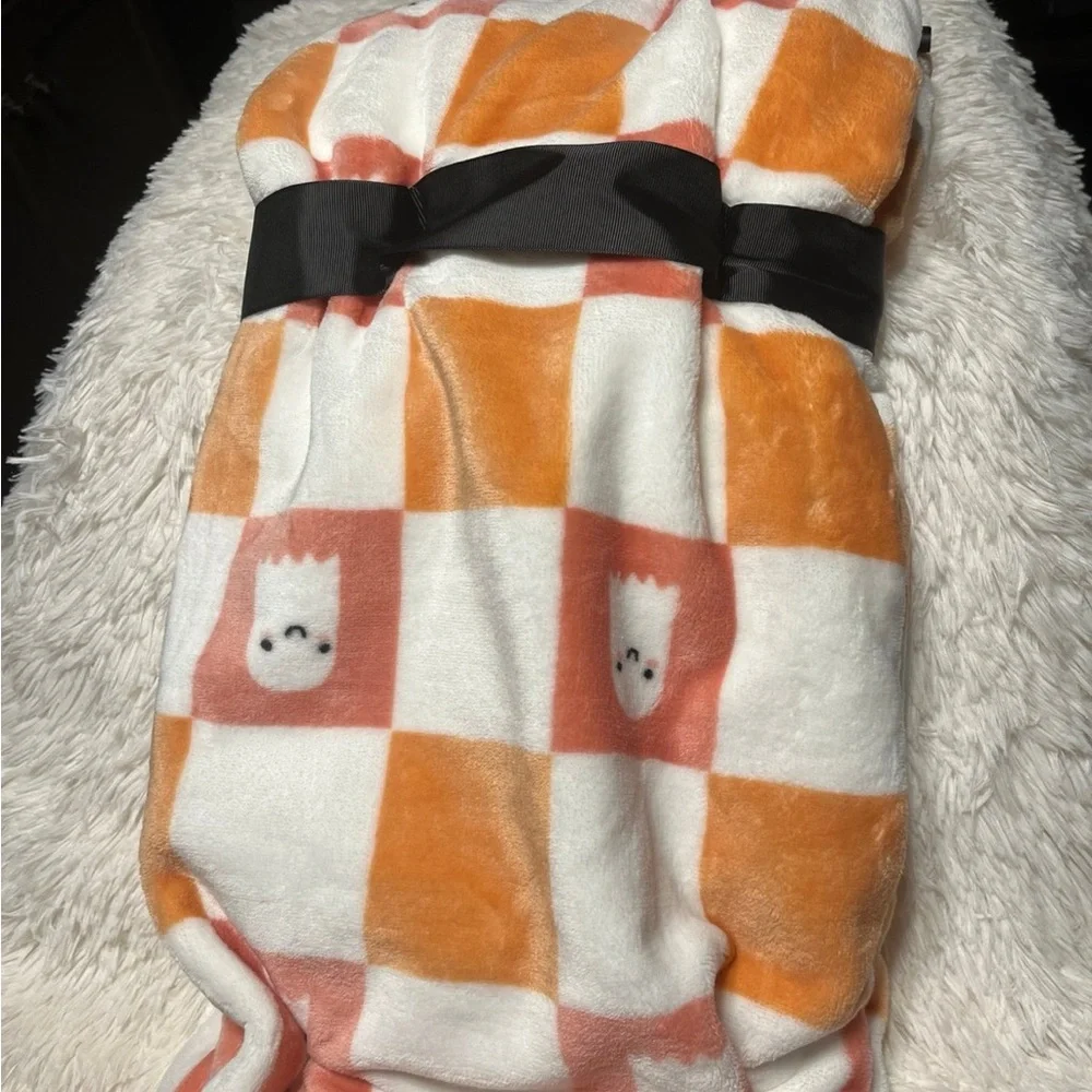 Viral Halloween Ghost Blanket